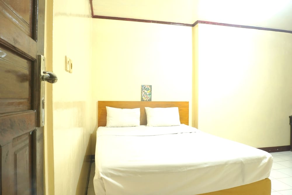 Standard Double Room - Photo 2