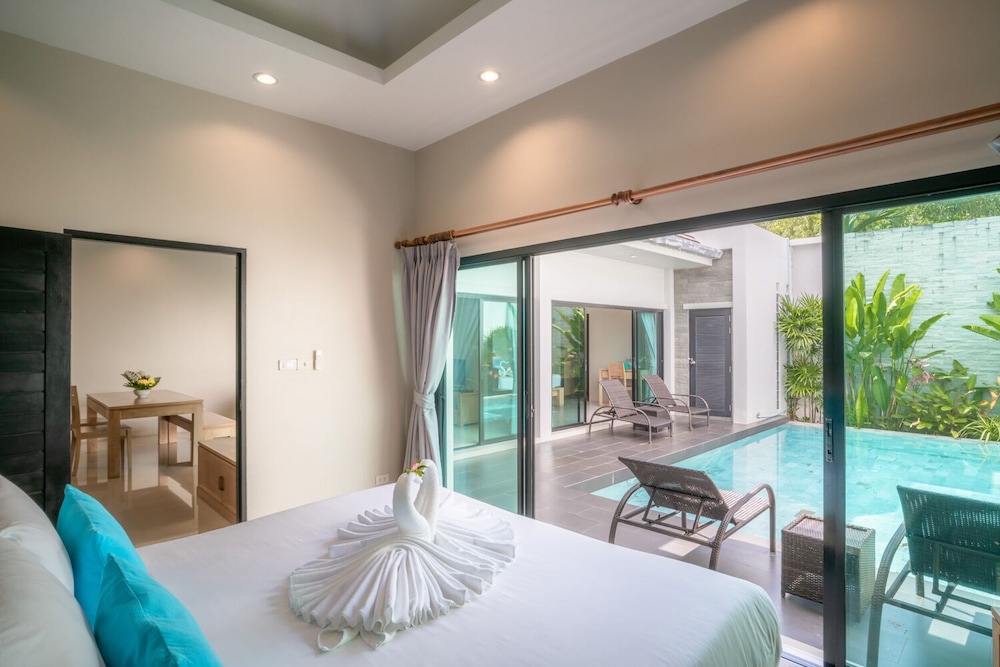 Standard 1 Bedroom Pool Villa - Photo 11