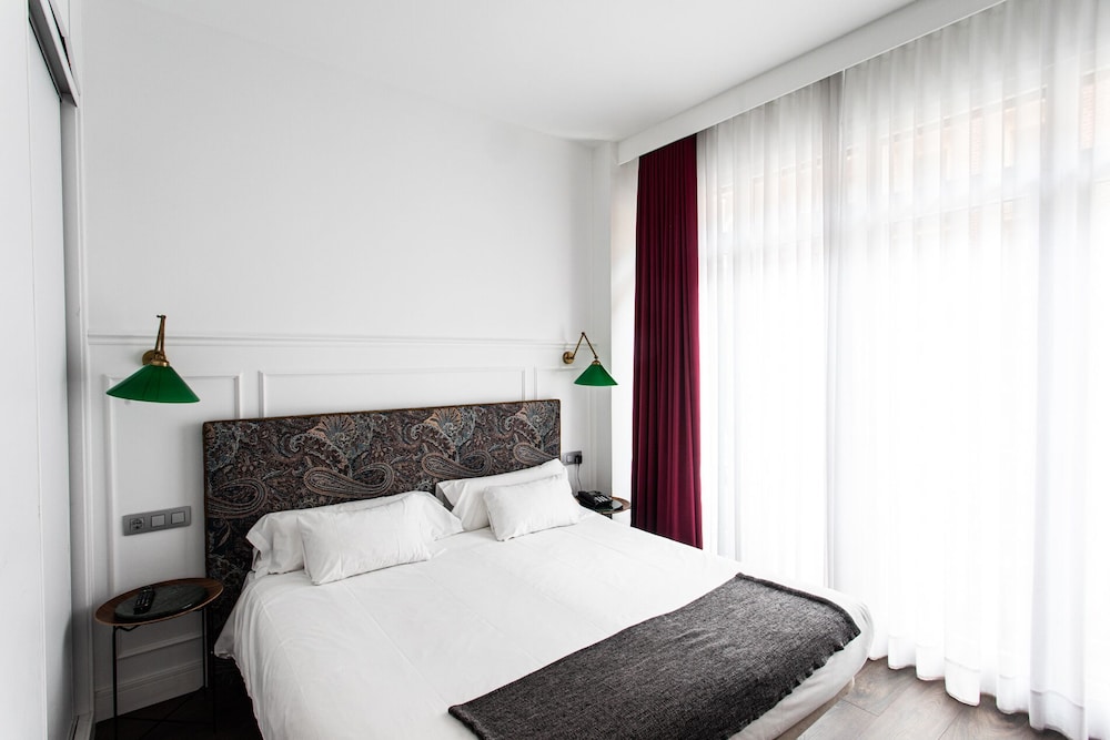 Luxury Room