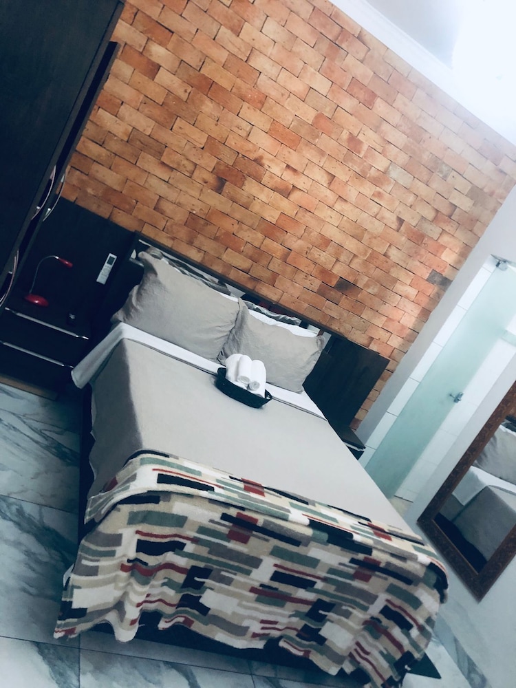 Comfort Apartment, Courtyard View