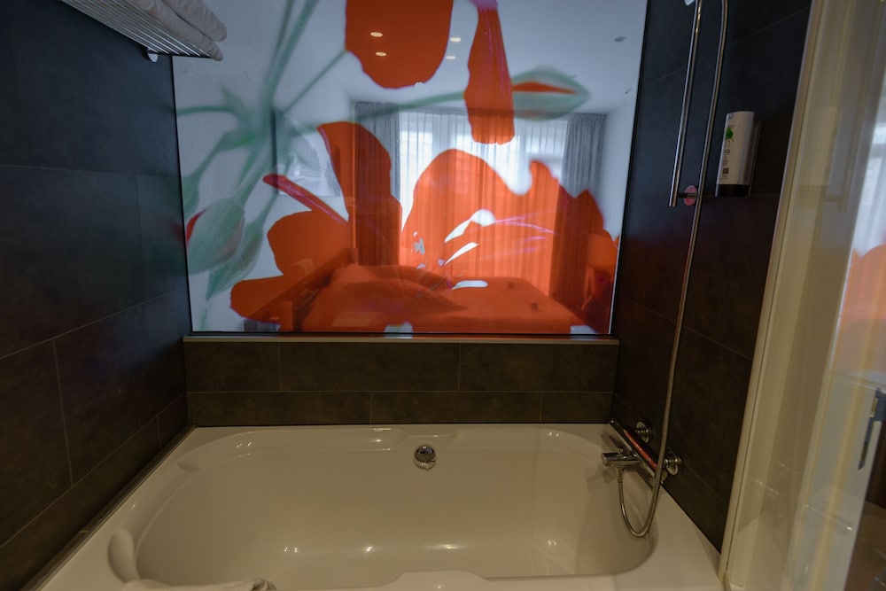 Double Room - Photo 3
