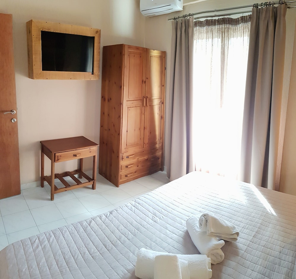 Apartment, 1 Bedroom, Sea View photo 2