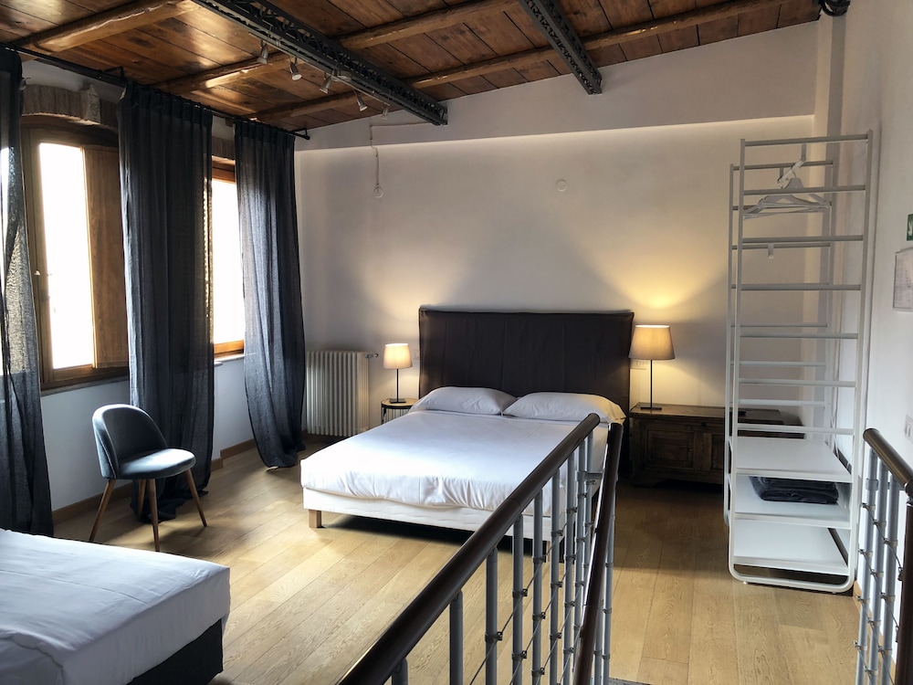 Apartment, 2 Bedrooms, Terrace, City View photo 1