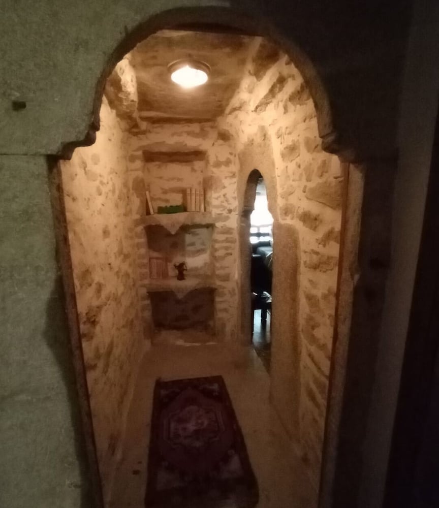 Design Triple Room, 1 Bedroom photo 2