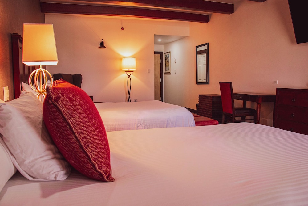 Deluxe Double Room photo 2