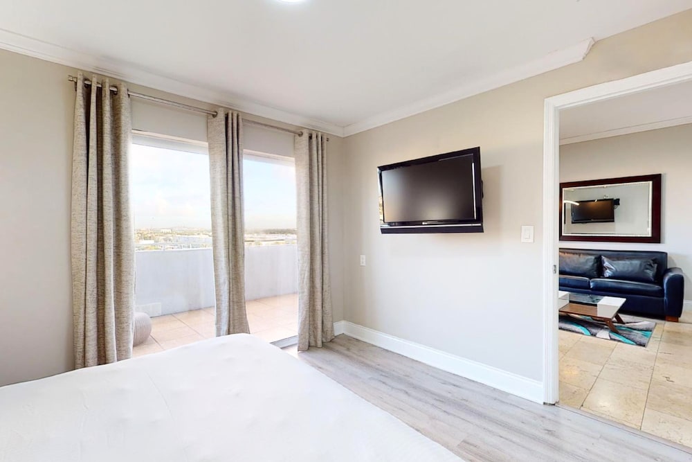 Presidential Suite photo 3