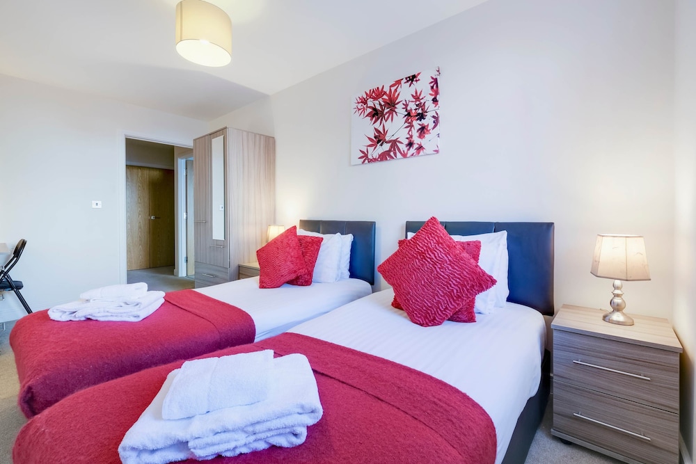Alder House Serviced Apartment Maidenhead By Ferndale - Apt A photo 2