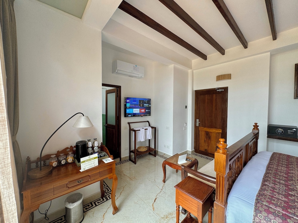 Superior Room, Garden View - Photo 2
