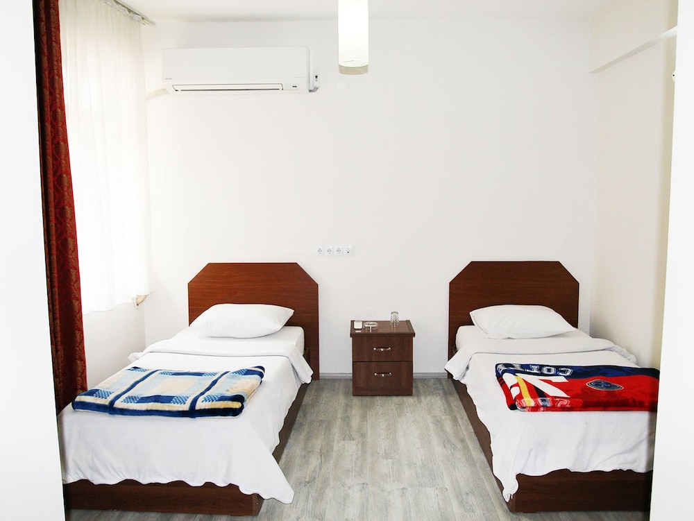 Standard Quadruple Room photo 3