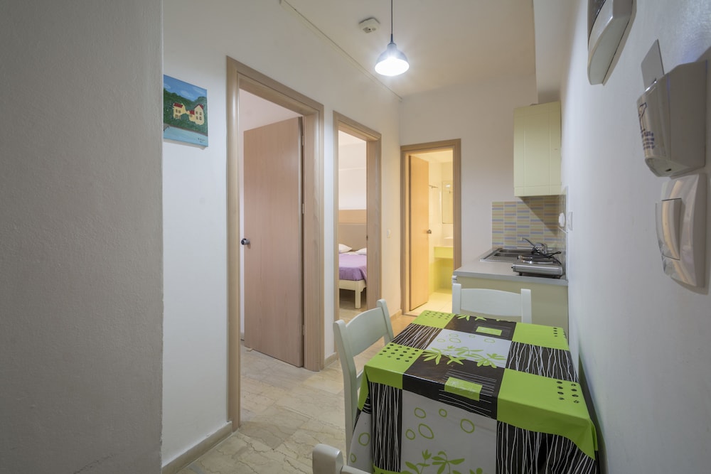Apartment, 1 Bedroom (for 4) photo 3