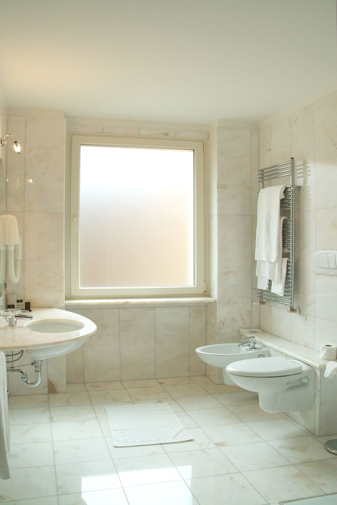 Superior Room - Photo 3