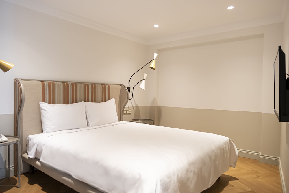 Superior Double Room - Basement photo 1