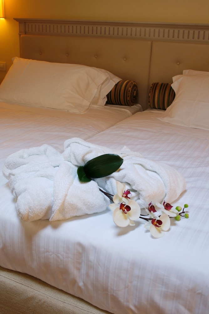 Superior Room - Photo 7