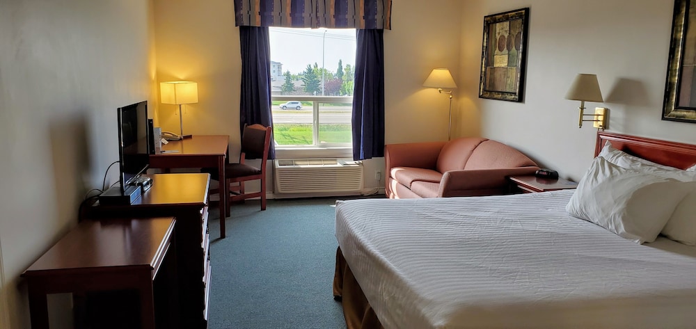 Upgraded, Room, 1 King Bed, Non Smoking - Photo 2