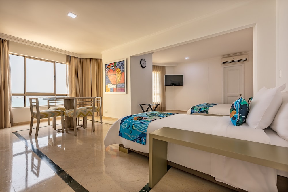 Junior Room, Partial Ocean View