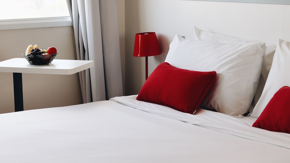 Room, 1 Double Bed (Privilege with kitchenette, Nespresso) photo 2