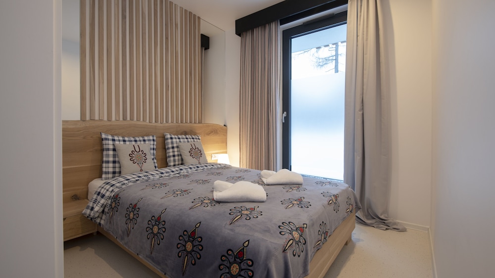 Apartment (A1a) photo 3
