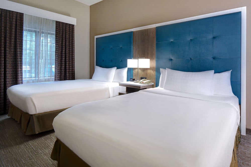 Suite, Multiple Beds, Accessible, Non Smoking (Hearing) photo 3