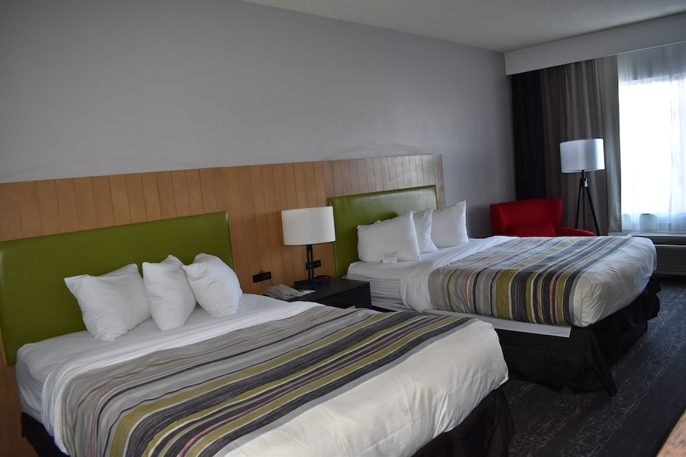Studio Suite, 2 Queen Beds, Non Smoking - Photo 1