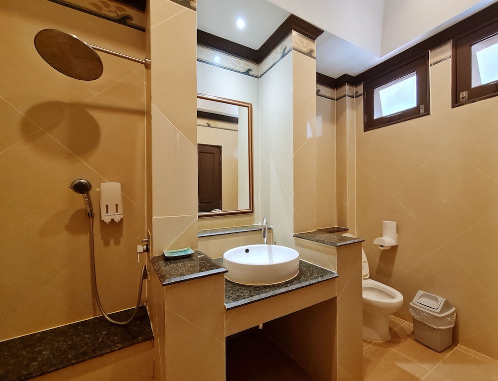 Quadruple Room With Balcony photo 2