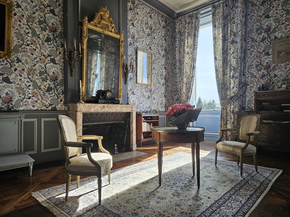 Suite (Bleue) photo 2