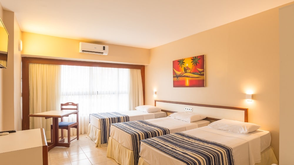 Deluxe Room, Pool View photo 1