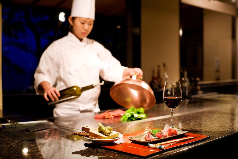 Japanese Style Room with Ocean-view Private bath (8+6 Tatami Mats) Dinner : Teppanyaki photo 3