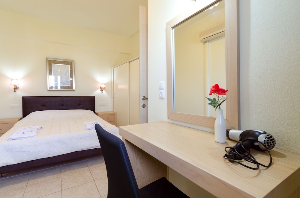 Superior Quadruple Room, 1 Bedroom, Sea View