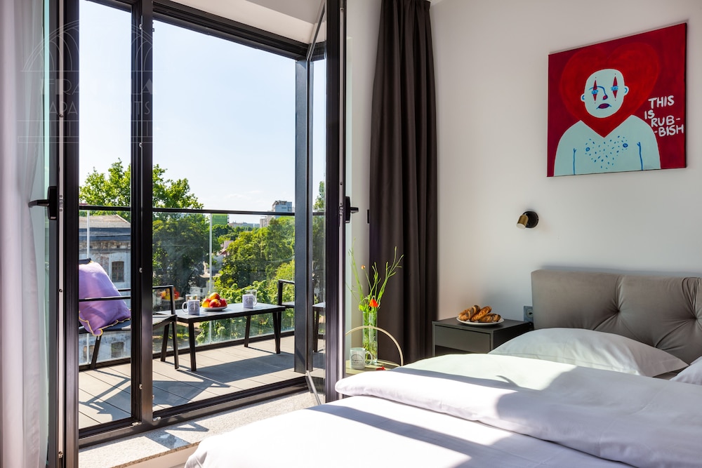 Panoramic Quadruple Room, 2 Queen Beds, Balcony, City View photo 1