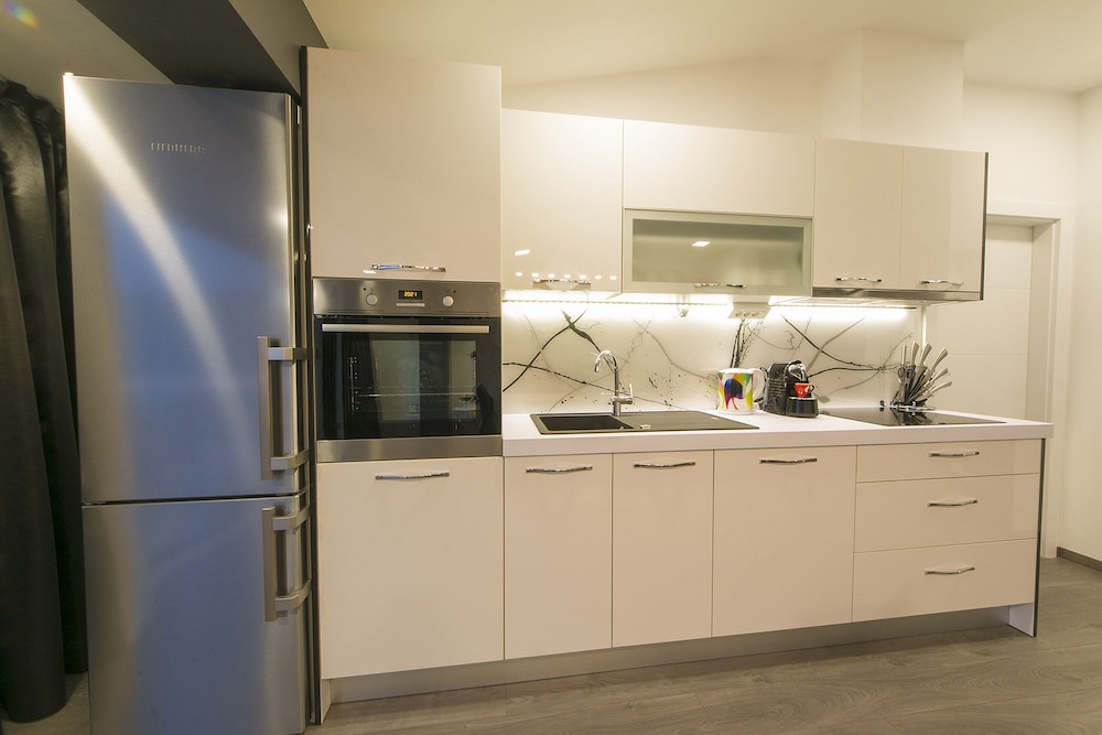 Apartment (A4) photo 3