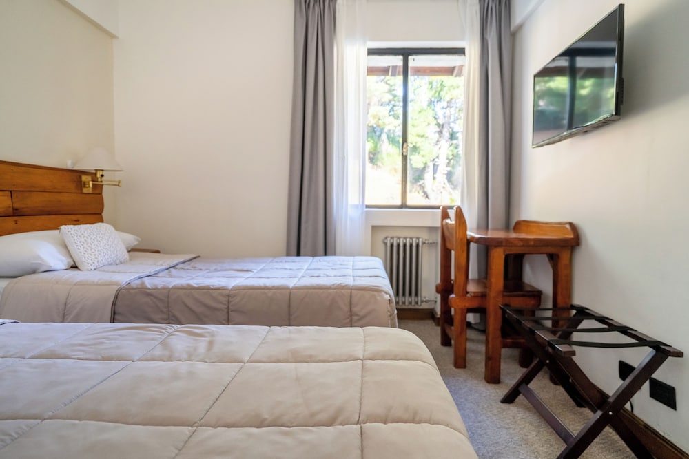 Standard Double Room, 1 Double or 2 Twin Beds photo 2