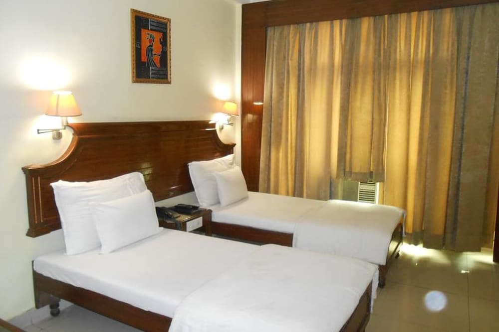 Standard Double Or Twin Room photo 2