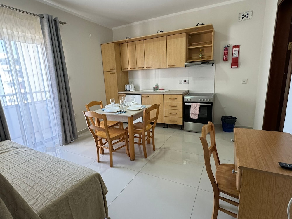 Apartment, 2 Bedrooms (2 Bed Sleeps 4)