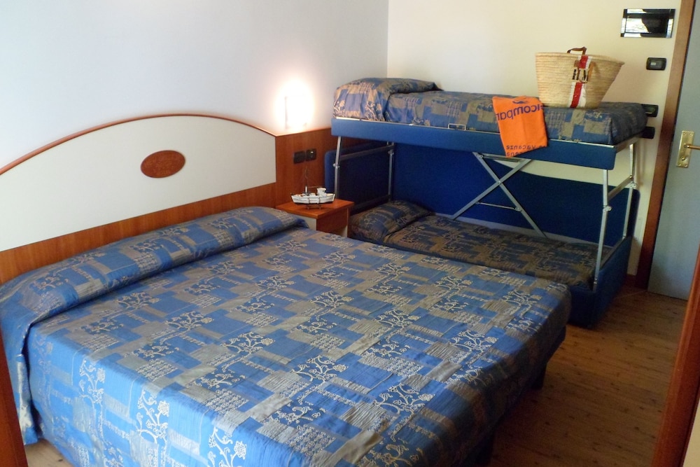 Quadruple Room photo 1