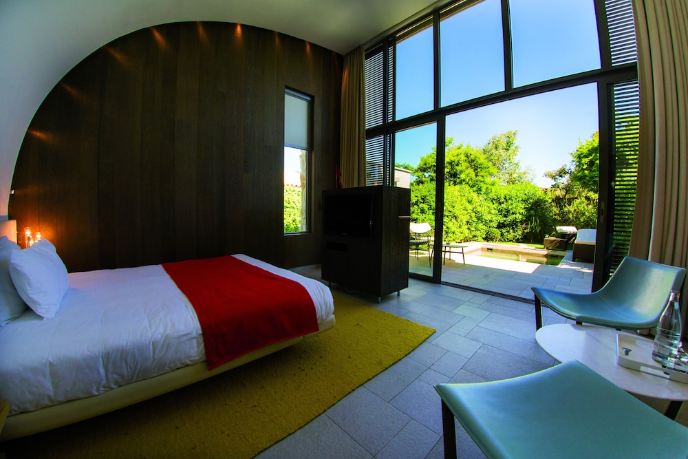 Cocoon King - Photo 1
