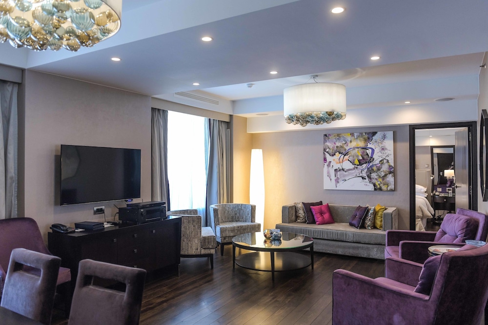 Presidential Suite, 1 Double Bed (Executive Level) photo 3