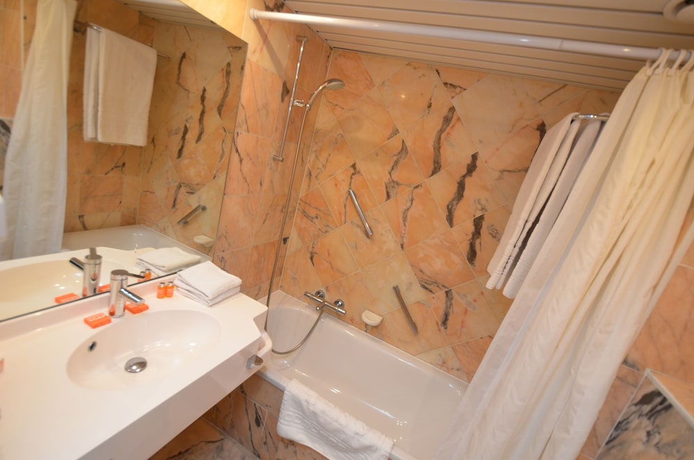 Standard Single Room photo 3