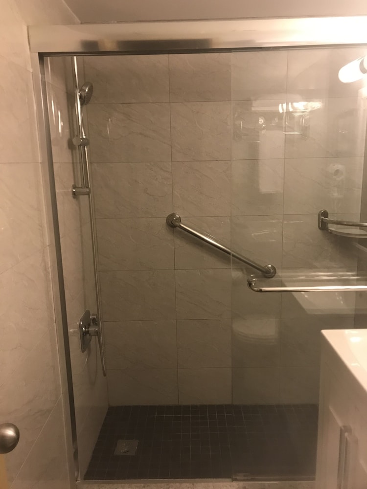 Deluxe Room, 1 Queen Bed with Sofa bed, Non Smoking - Photo 7