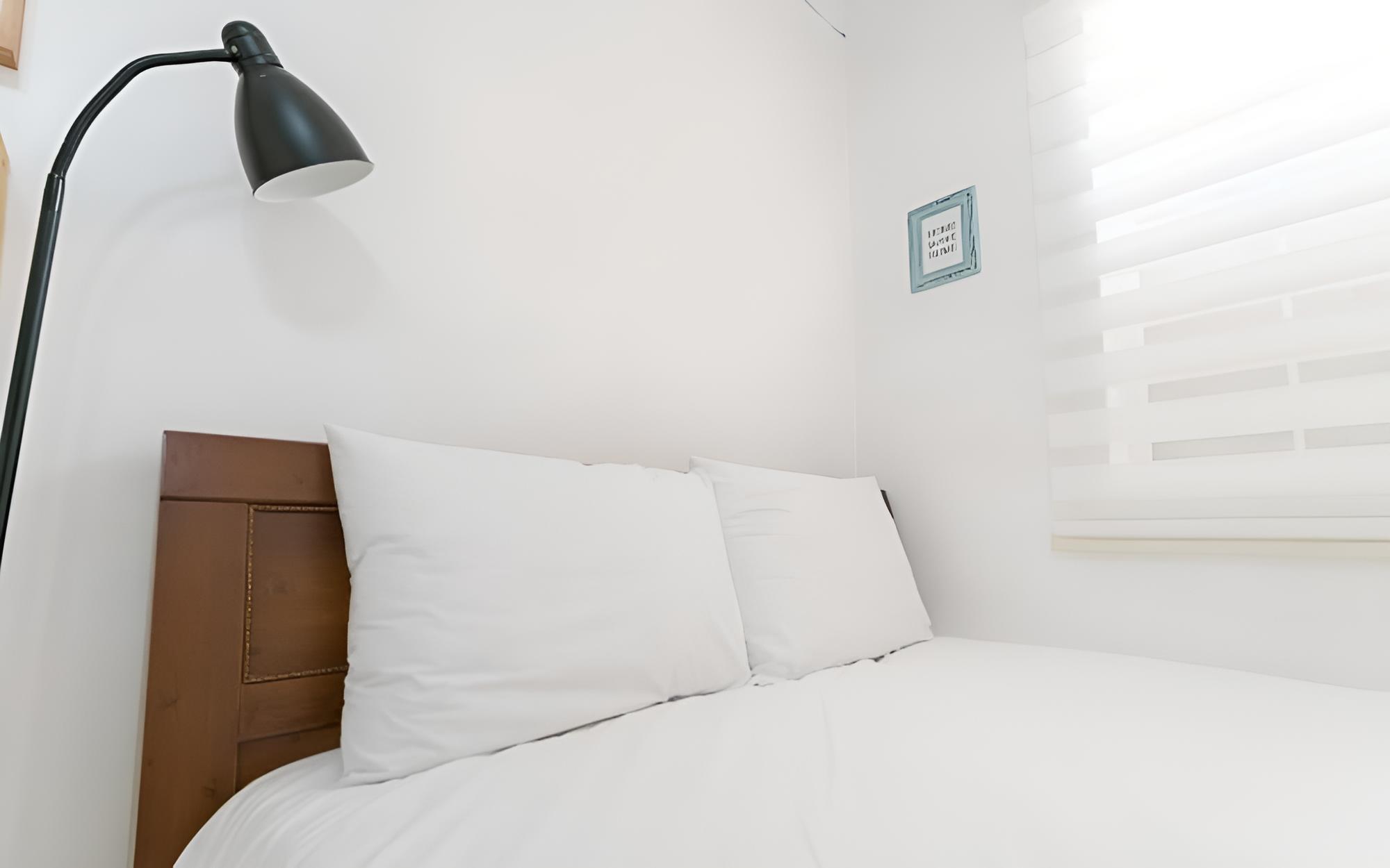 Room (Trudy Unshared House 4) photo 3