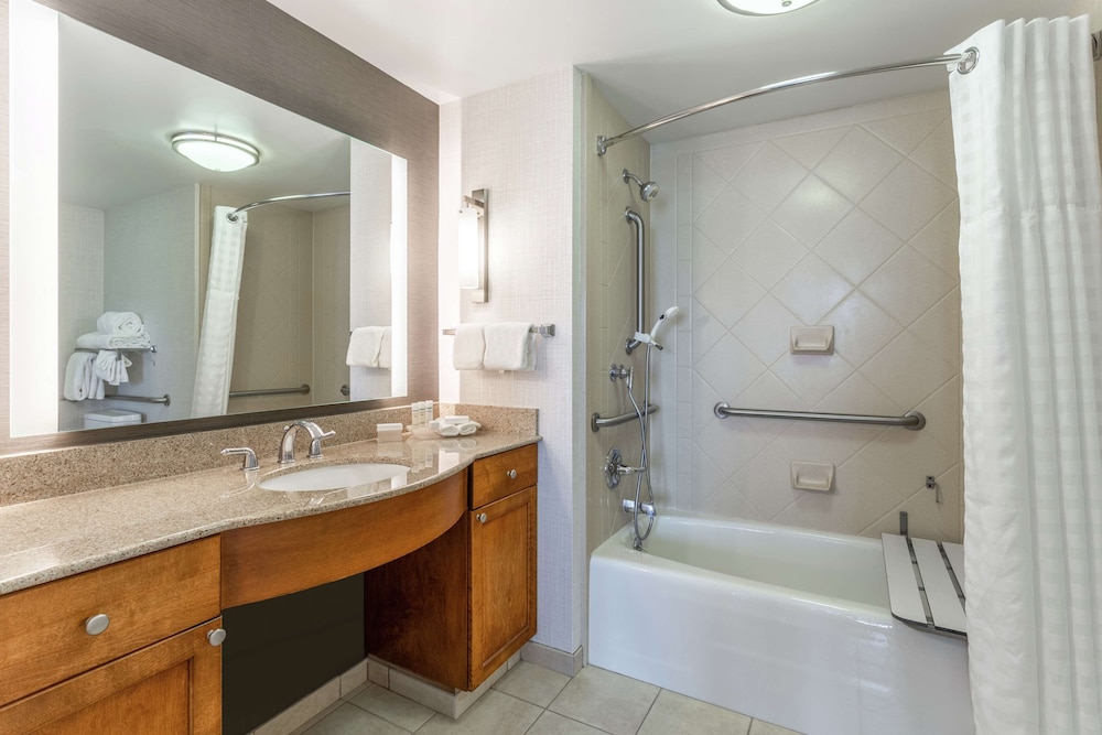 Studio Suite, 1 King Bed Accessible (Mobility & Hearing) - Photo 3