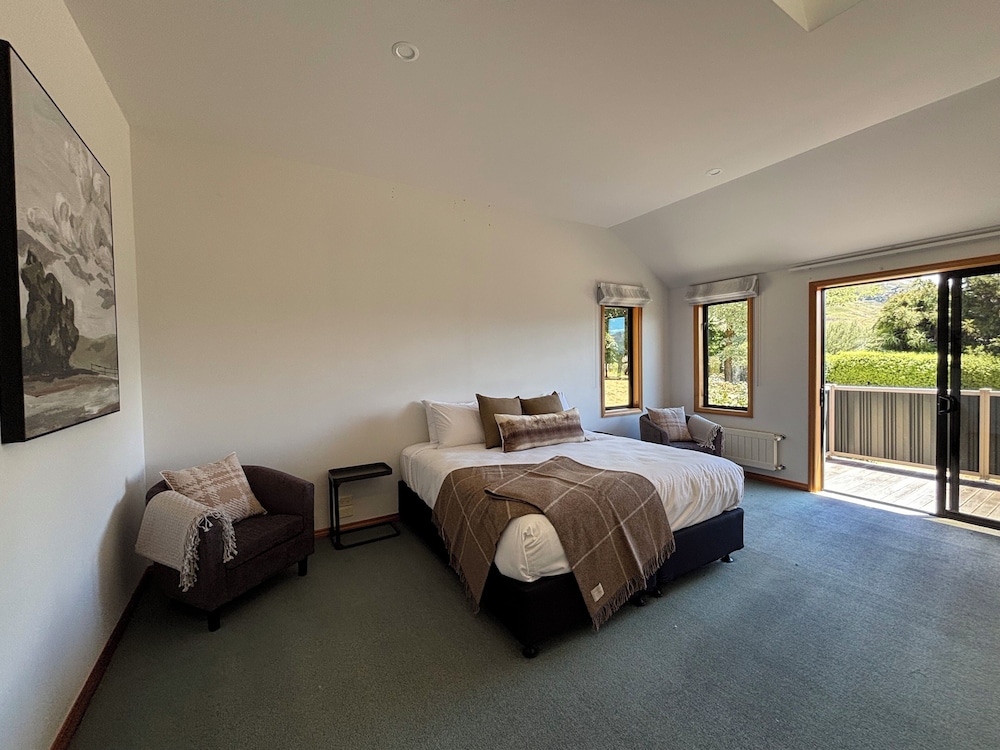 Luxury Triple Room photo 3