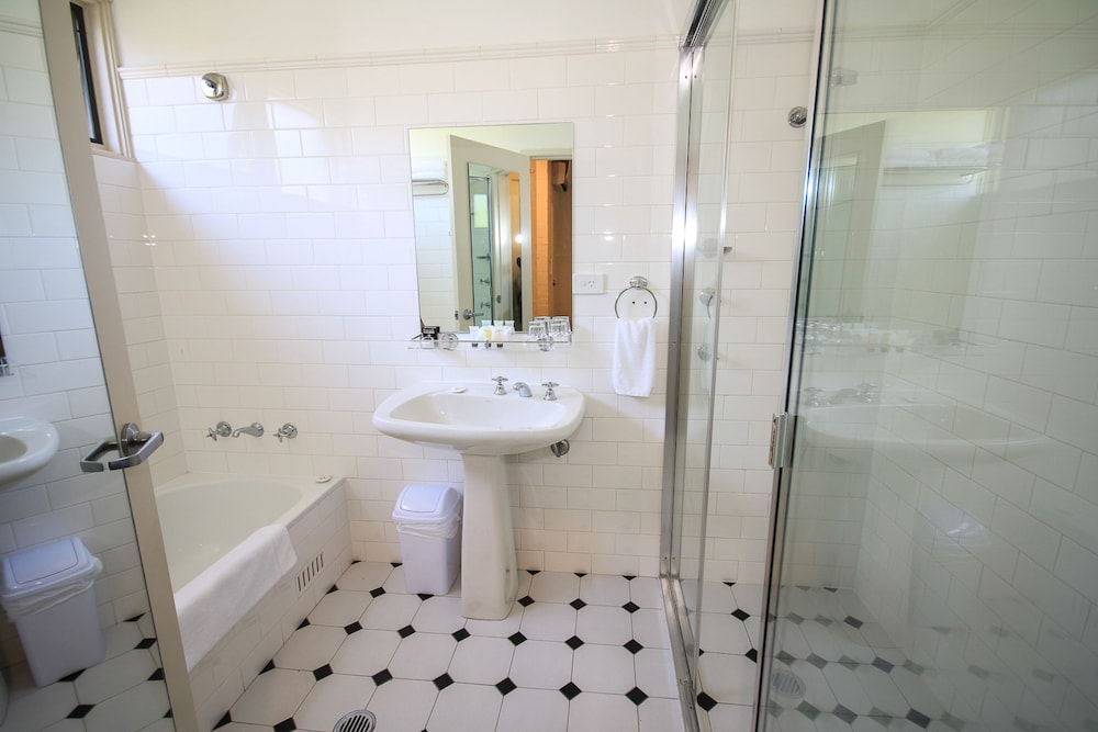 Executive/Bridal Suite photo 3