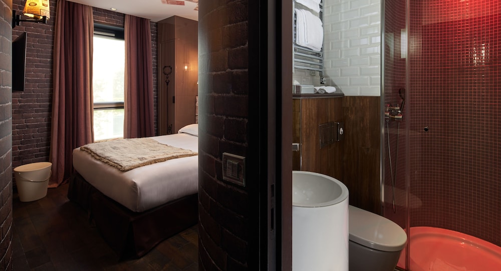 Classic Double or Twin Room photo 3