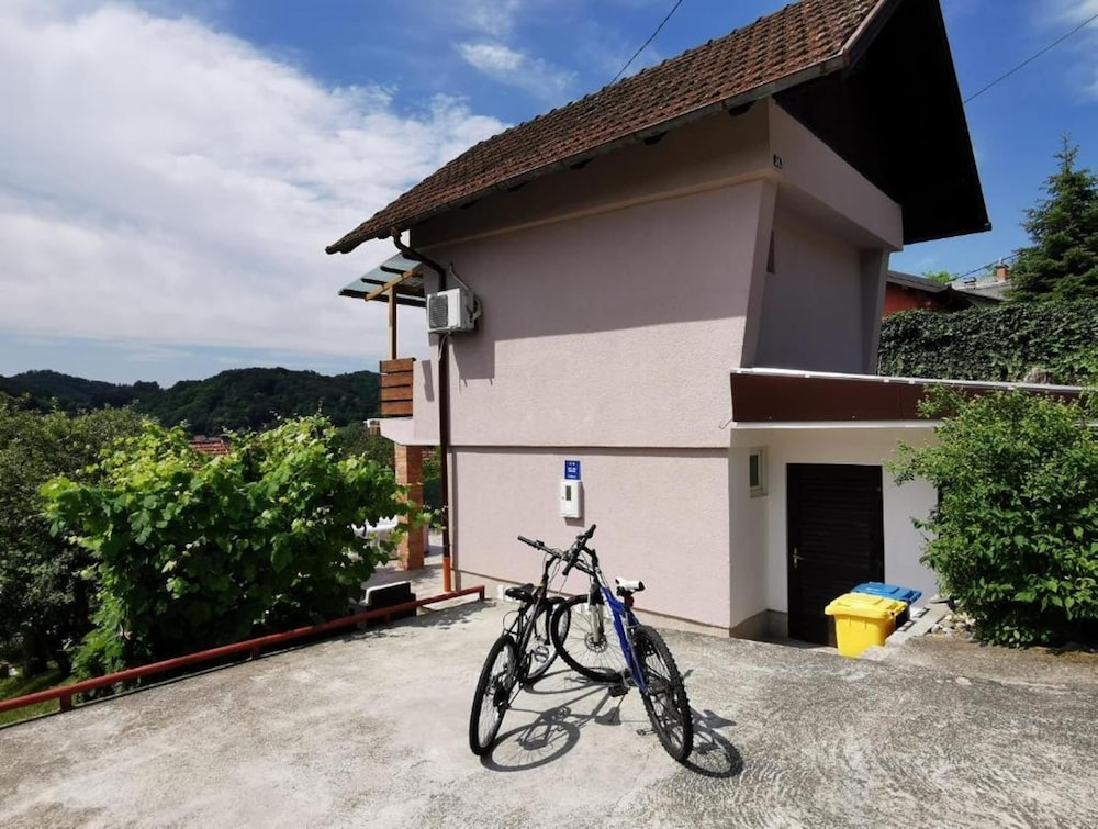 House photo 1