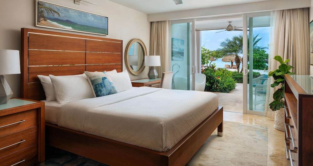 Honeymoon Suite, 1 Bedroom, Ocean View (Beachfront Honeymoon Walkout Elite) photo 3