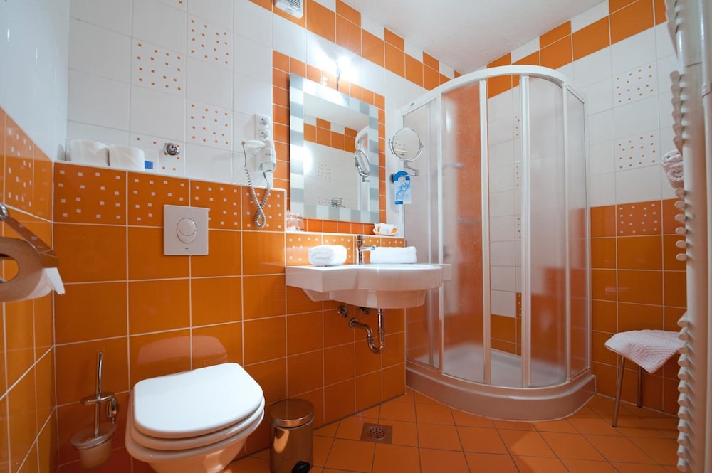 Triple Room, Balcony - Photo 3