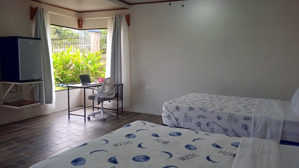 Deluxe Quadruple Room, Mountain View, Mountainside photo 1