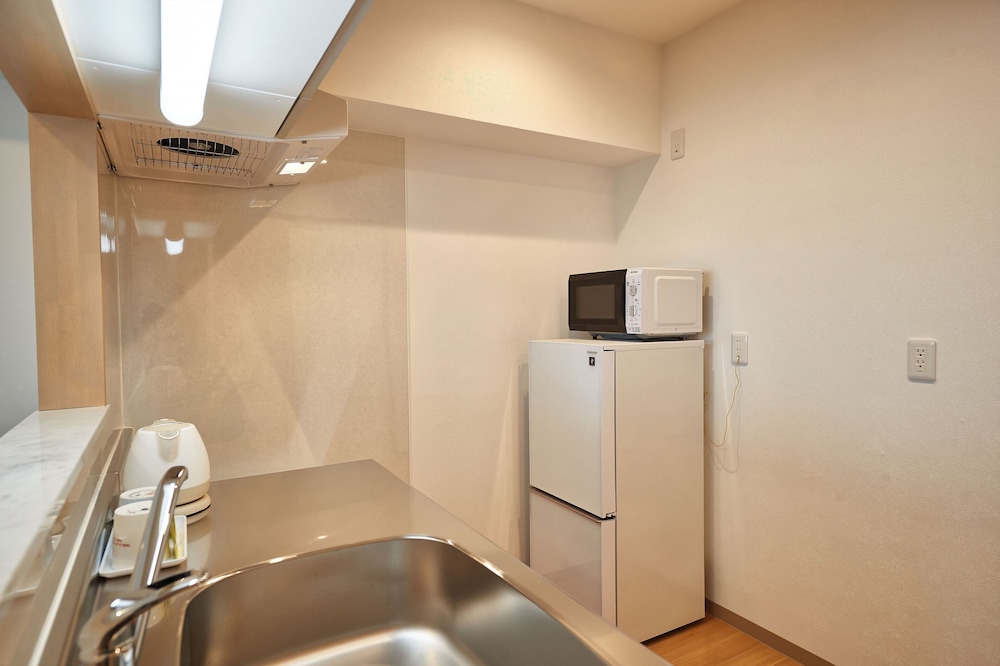 Twin Room - Photo 14