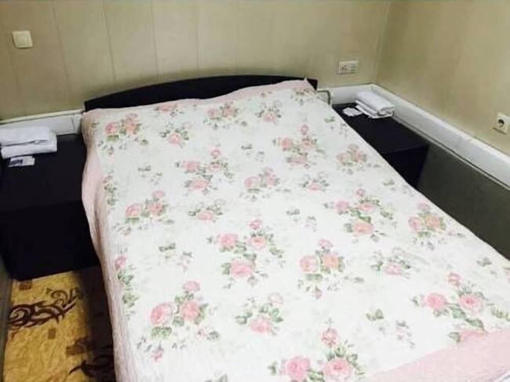 Economy Double Room, Shared Bathroom
