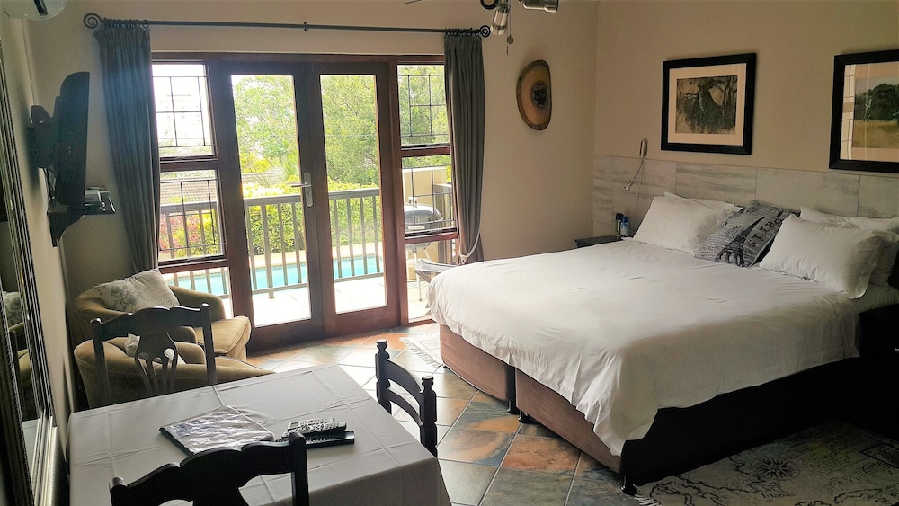 Deluxe Self catering - Room 4 - Family photo 1